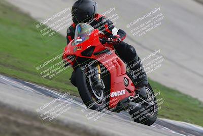 media/Nov-29-2025-TrackDaz (Sat) [[10ae2d9bce]]/A Group/Session 3 (Outside Grapevine)/